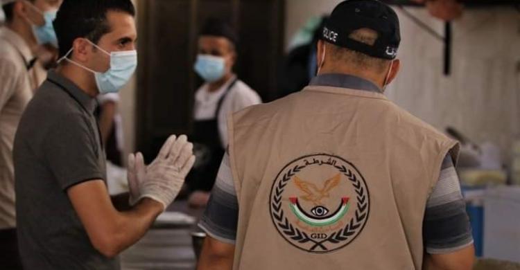  مباحث "تموين خان يونس" تتلف 620 كغم من المواد الغذائية الفاسدة