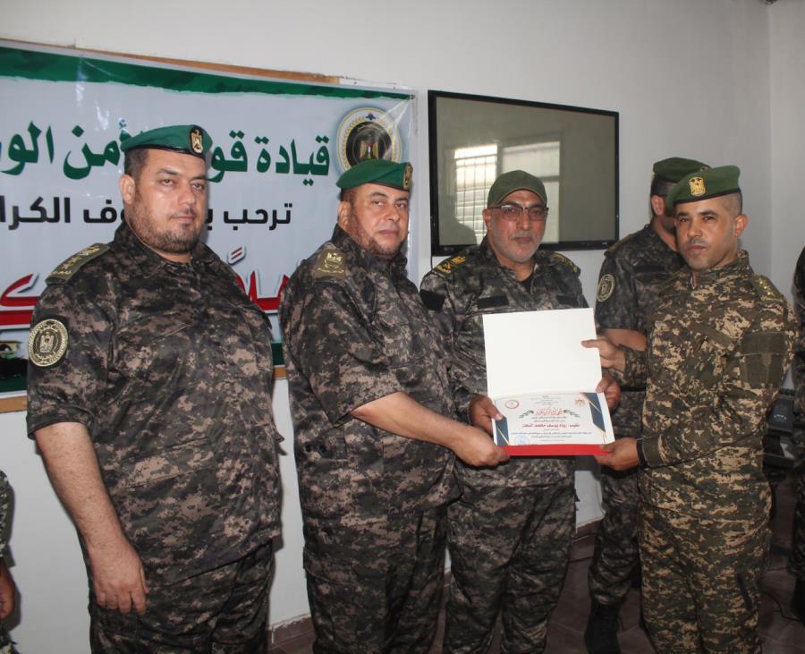 قيادة الأمن الوطني تُكرِّم العاملين في إدارة الفتوة