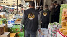 مباحث التموين" بخانيونس تحرر 4 محاضر ضبط وتوقف بائعَين