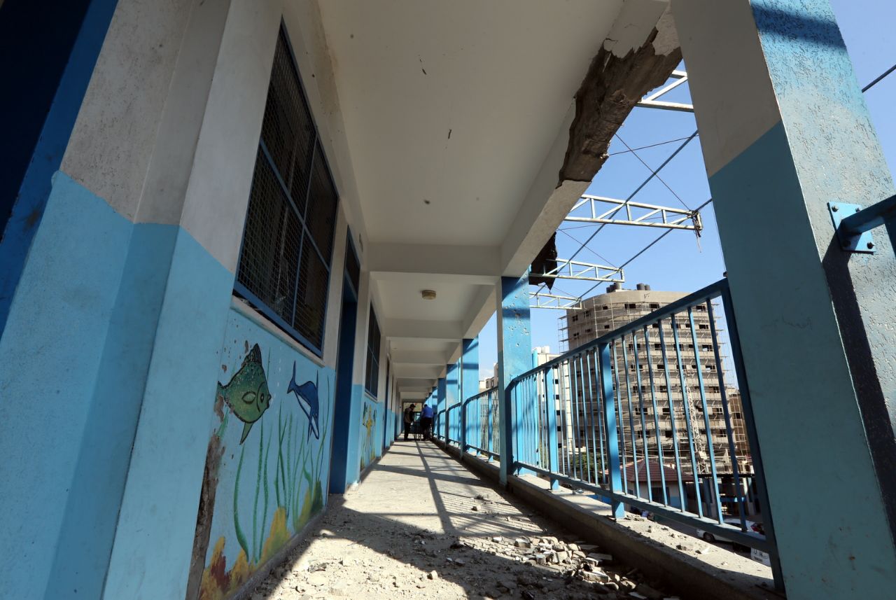 قصف إسرائيلي يستهدف مدرسة تابعة للأونروا بغزة