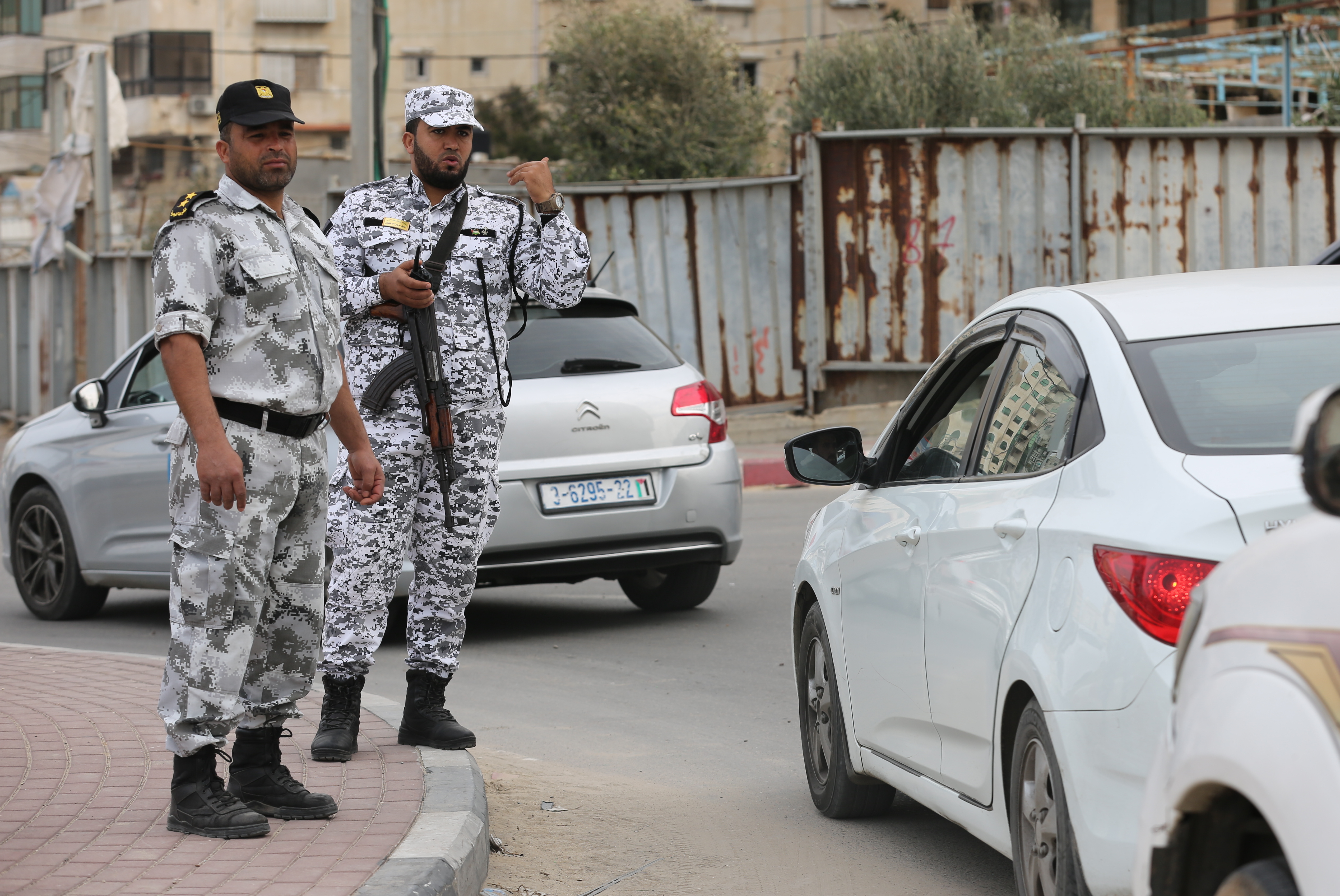 تأمين مهرجان انطلاقة حركة حماس في ساحة الكتيبة بغزة