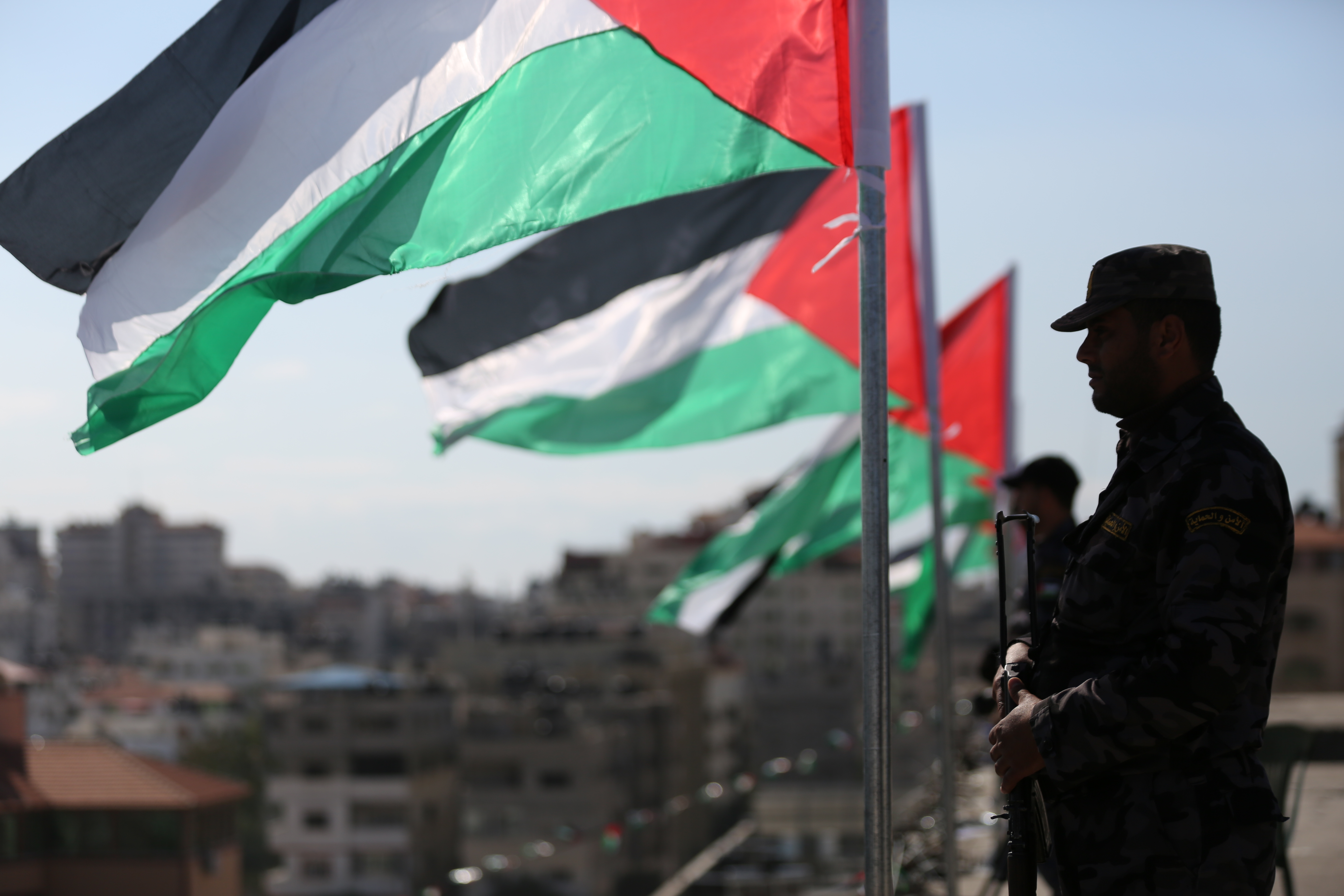 صور: الداخلية تُؤمن مهرجان "المصالحة المجتمعية" بغزة