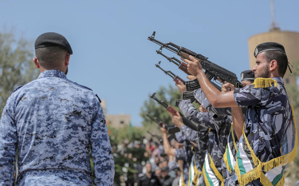 تشييع جثمان شهيد الواجب المقدم عبد الرحيم عباس