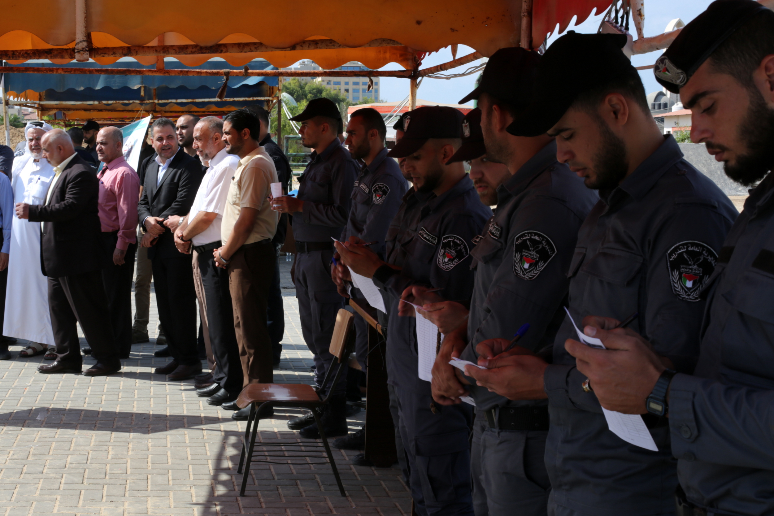 "التشريعي" يتفقد سير اختبارات التوظيف بمديرية التدريب