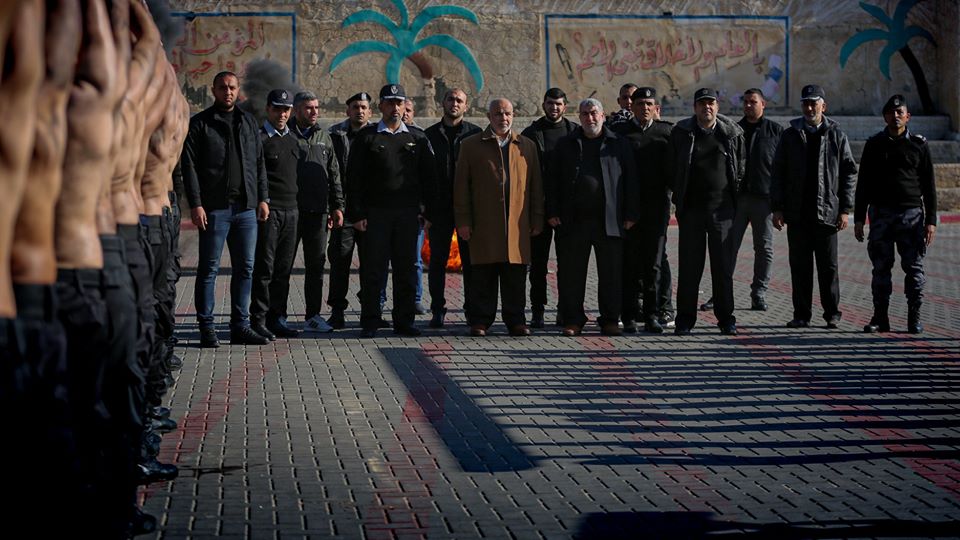 اللواء "أبو نعيم" يتفقـد دورة المستجدّين الألف بمديرية التدريب