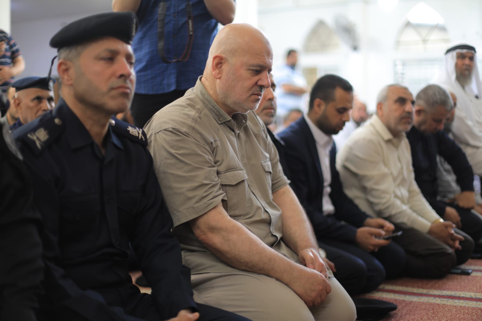 تشييع جثمان شهيد الواجب "مصلح" بموكب عسكري بمشاركة قيادة "الداخلية" والشرطة