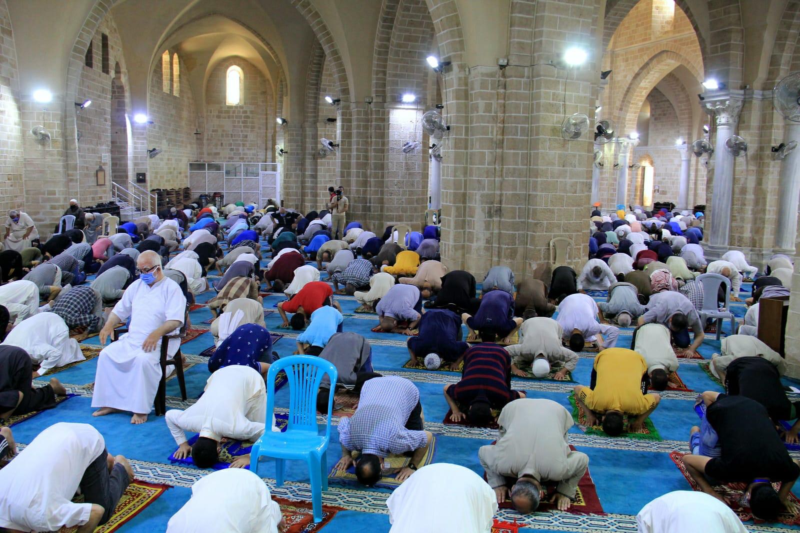 الشرطة تؤمن إقامة صلاة الجمعة وفق إجراءات الوقاية والسلامة