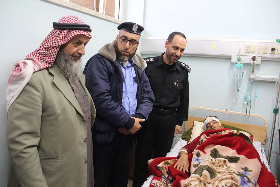 الداخلية تقدم واجب العزاء لذوي شهداء الجمعة الثانية من مسيرات العودة