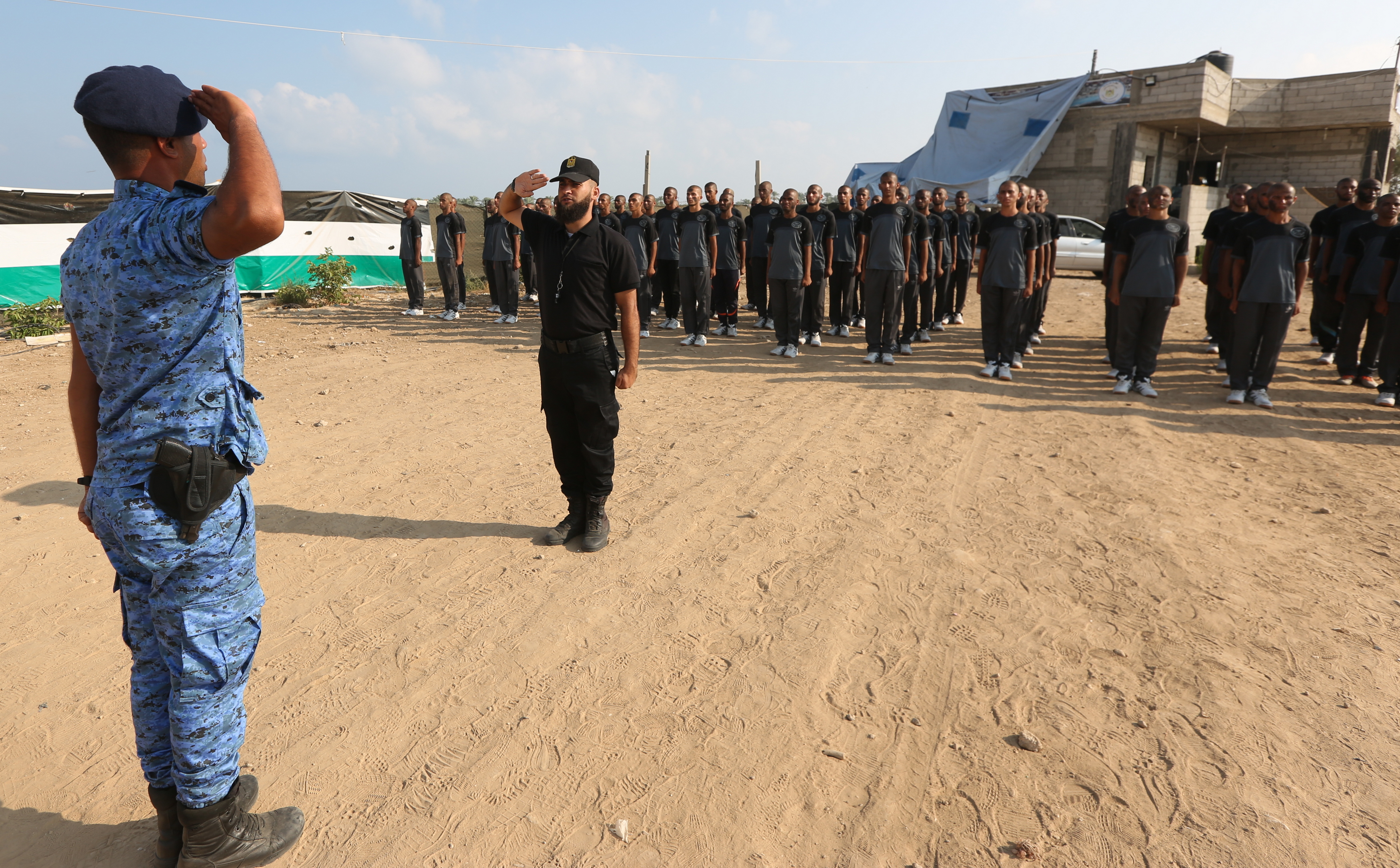 الدورة المغلقة لدفعة البكالوريوس التاسعة والعلوم البحرية الرابعة