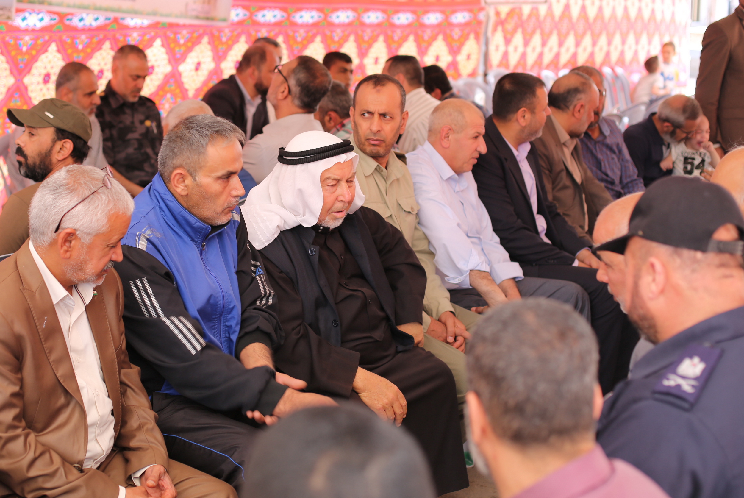 قيادة "الداخلية" تقدم واجب العزاء لذوي شهداء الوزارة في مسيرات العودة بذكرى النكبة