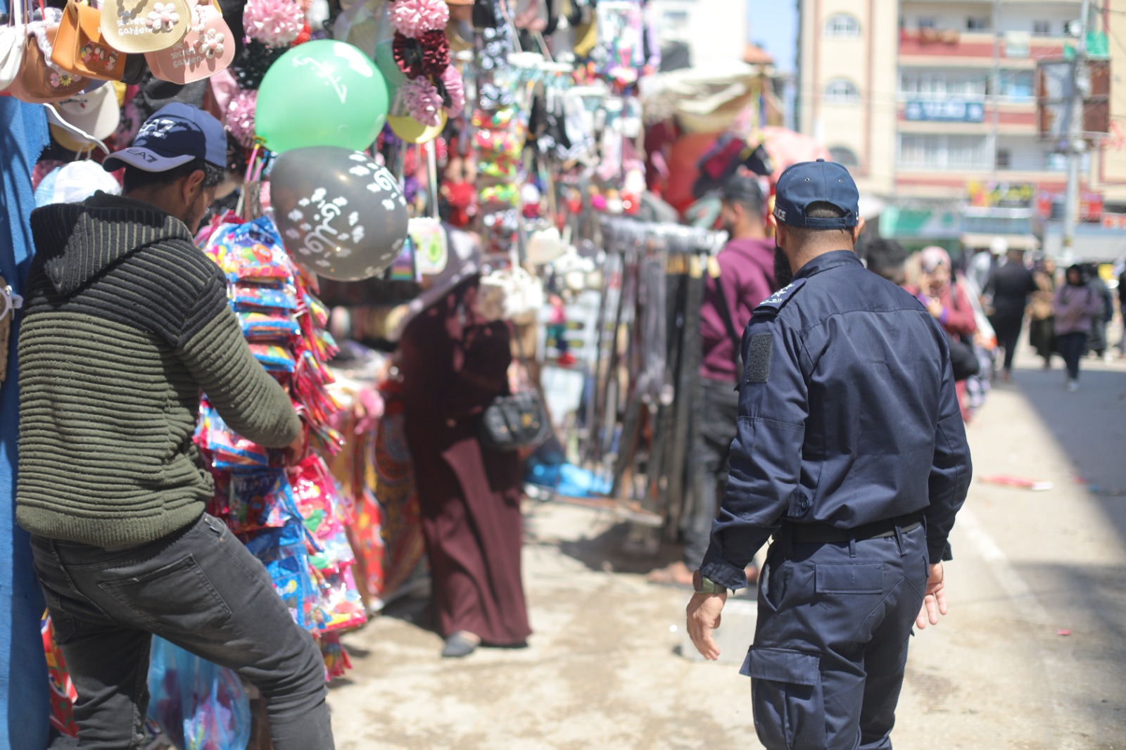 شرطة البلديات في رمضان.. عمل دؤوب لضبط الأسواق