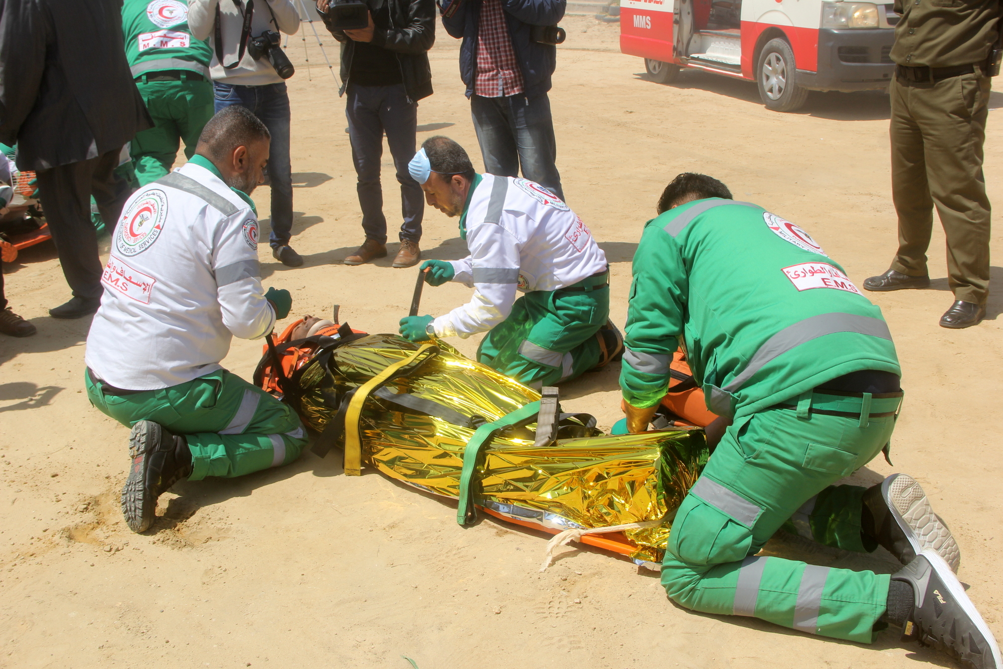 افتتاح محطة الإسعاف ومبنى العلاج الطبيعي بالخدمات الطبية العسكرية