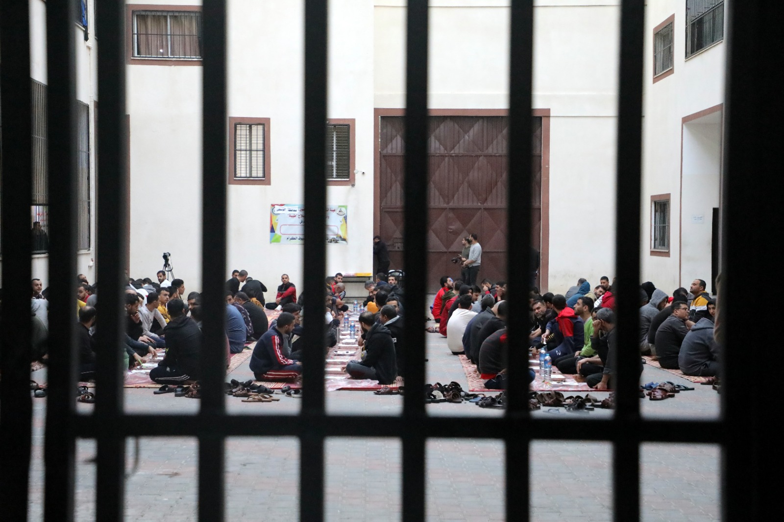 معايشة رمضانية مع النزلاء في مراكز الإصلاح والتأهيل بغزة