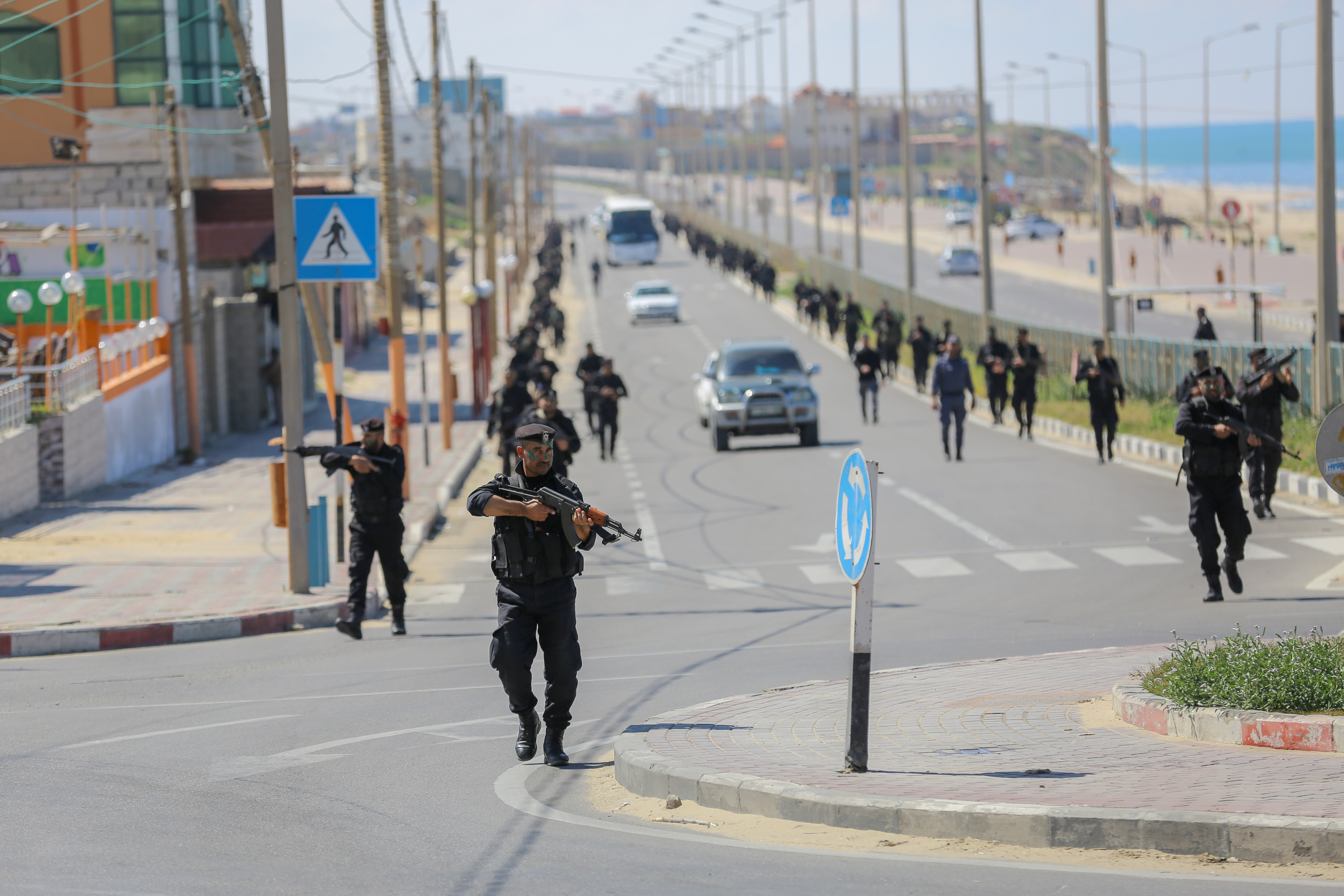 مسير عسكري لسرية الخاصة والمستجدين بمديرية التدريب