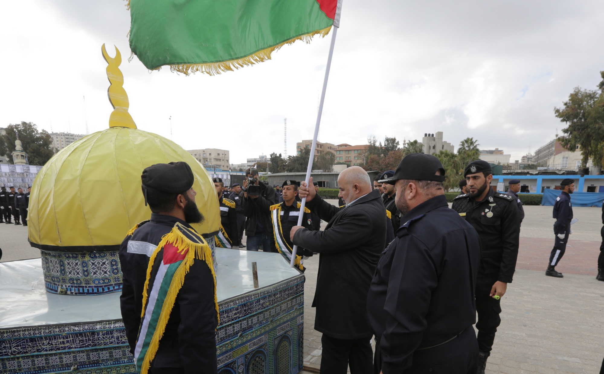 بالصور.. حفل تخريج دورة صف الضباط لـ22 لجهاز الشرطة "بالآذان قادمون"