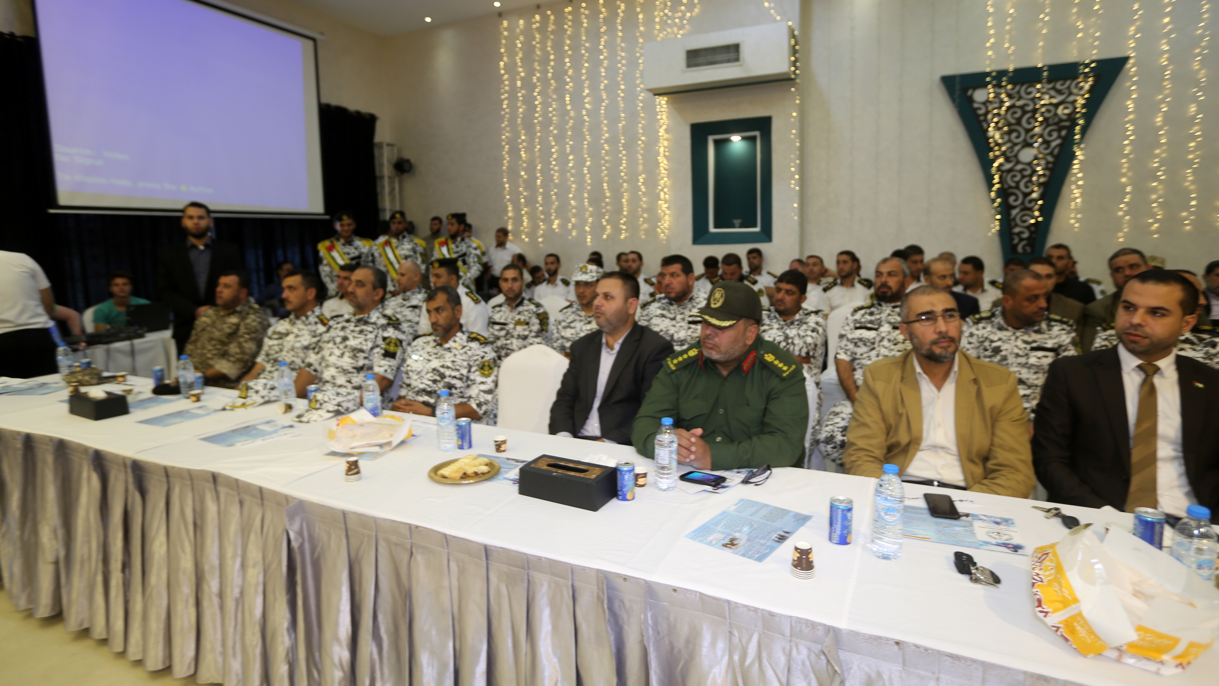 الشرطة البحرية تحتفل بمناسبة مرور عام على تأسيسها