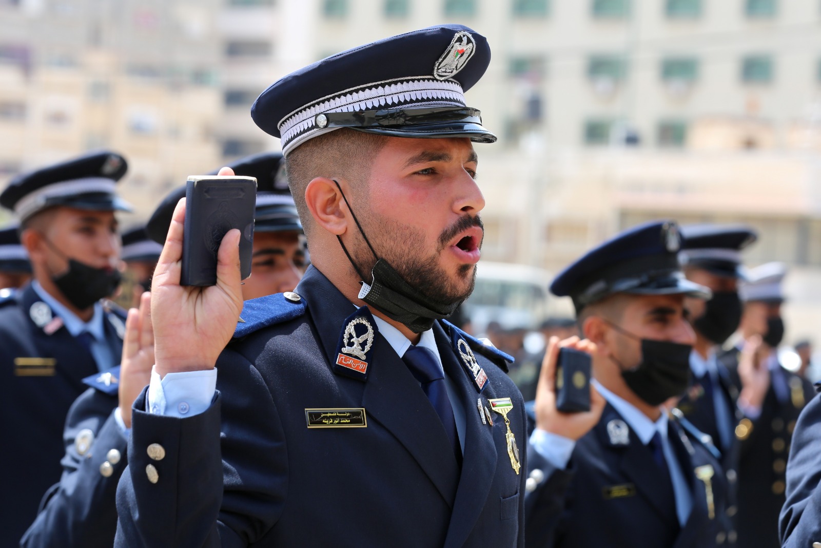 صور.. كلية "الرباط" تُخرج الدفعة التاسعة بكالوريوس "العلوم الشرطية"