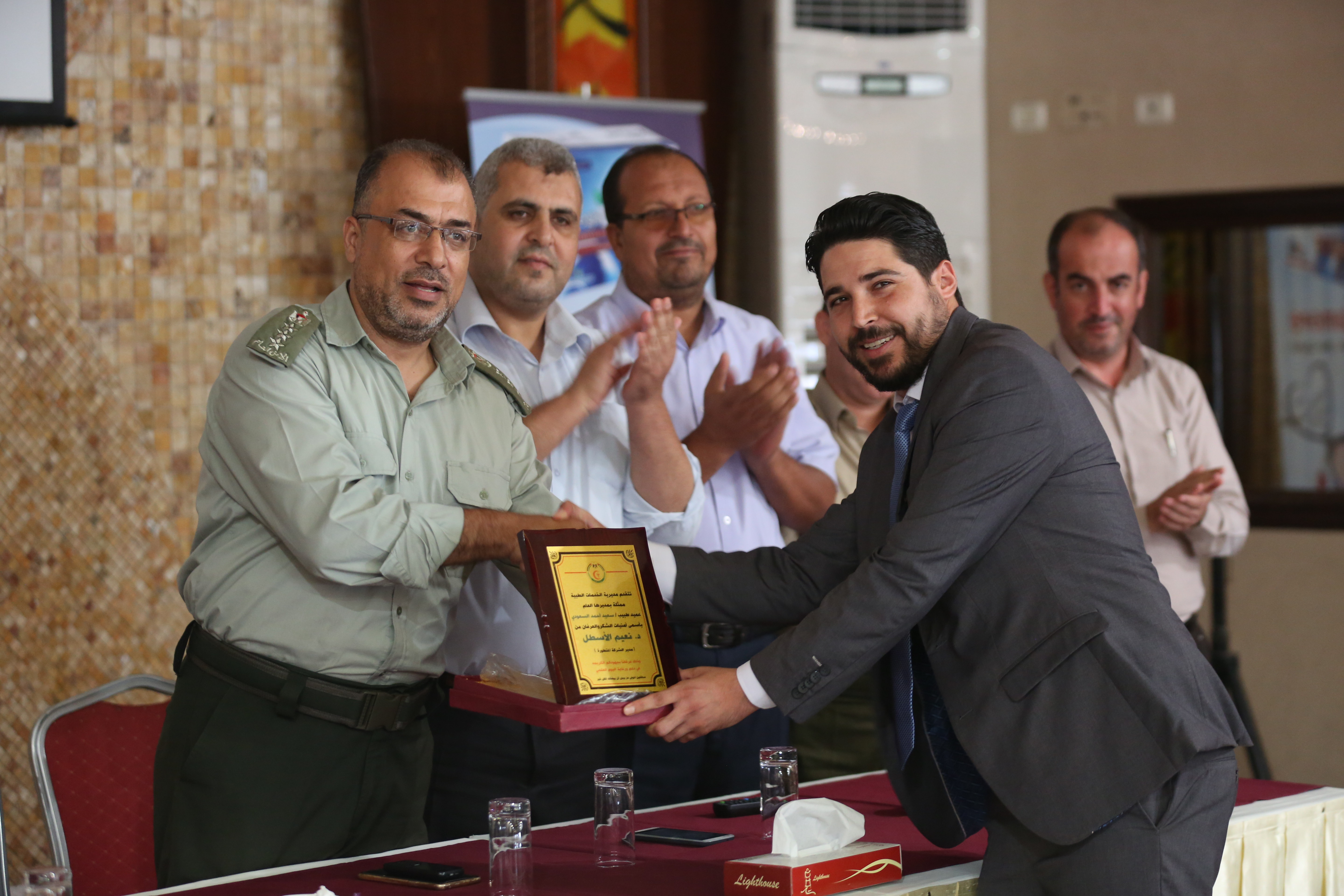 اليوم العلمي للخدمات الطبية