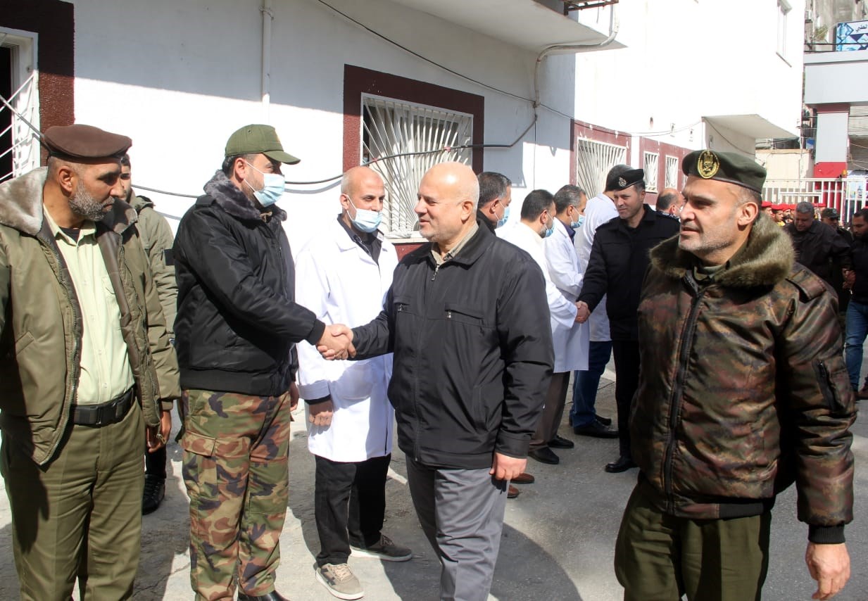 قيادة الداخلية تتفقد مستشفَيي "كمال عدوان" و"الجزائري"