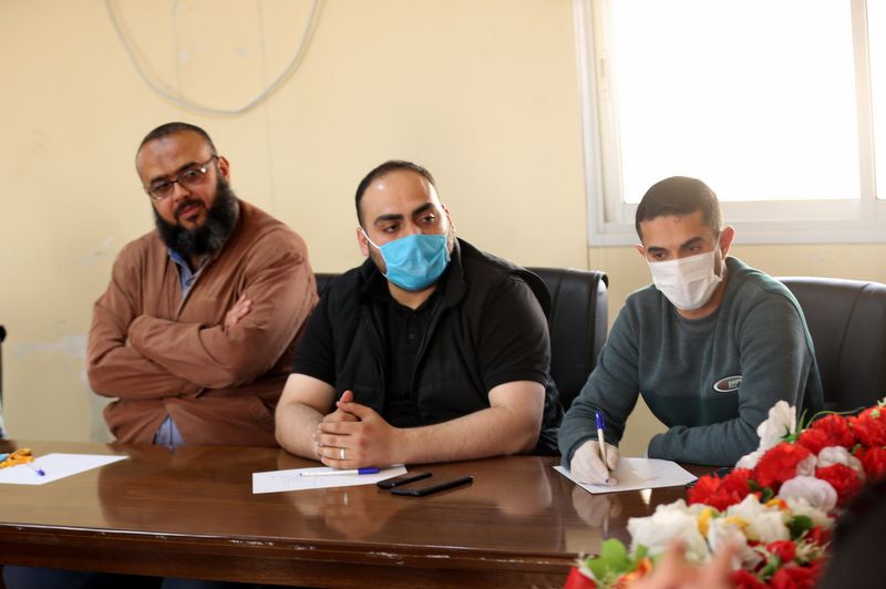 الداخلية تجتمع بهيئة أصحاب المطاعم والفنادق وأصحاب المولات والمراكز التجارية