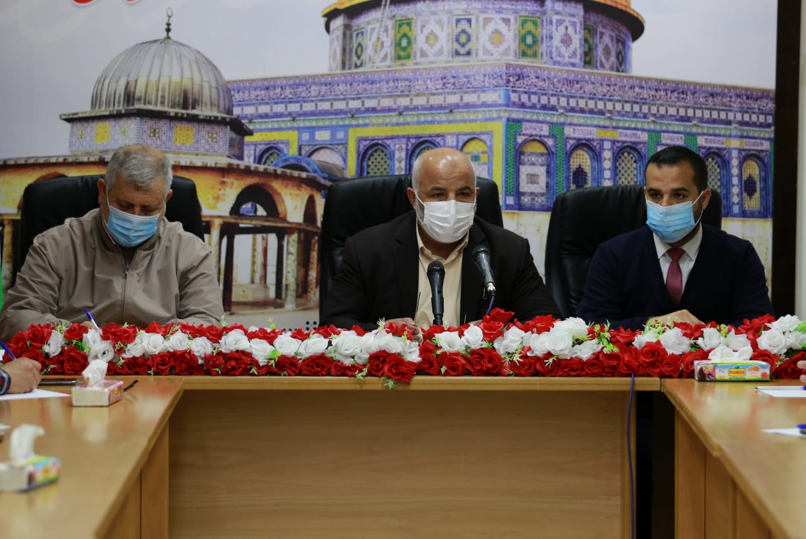 اللواء أبو نعيم يستقبل وفداً من "هيئة مسيرات العودة"