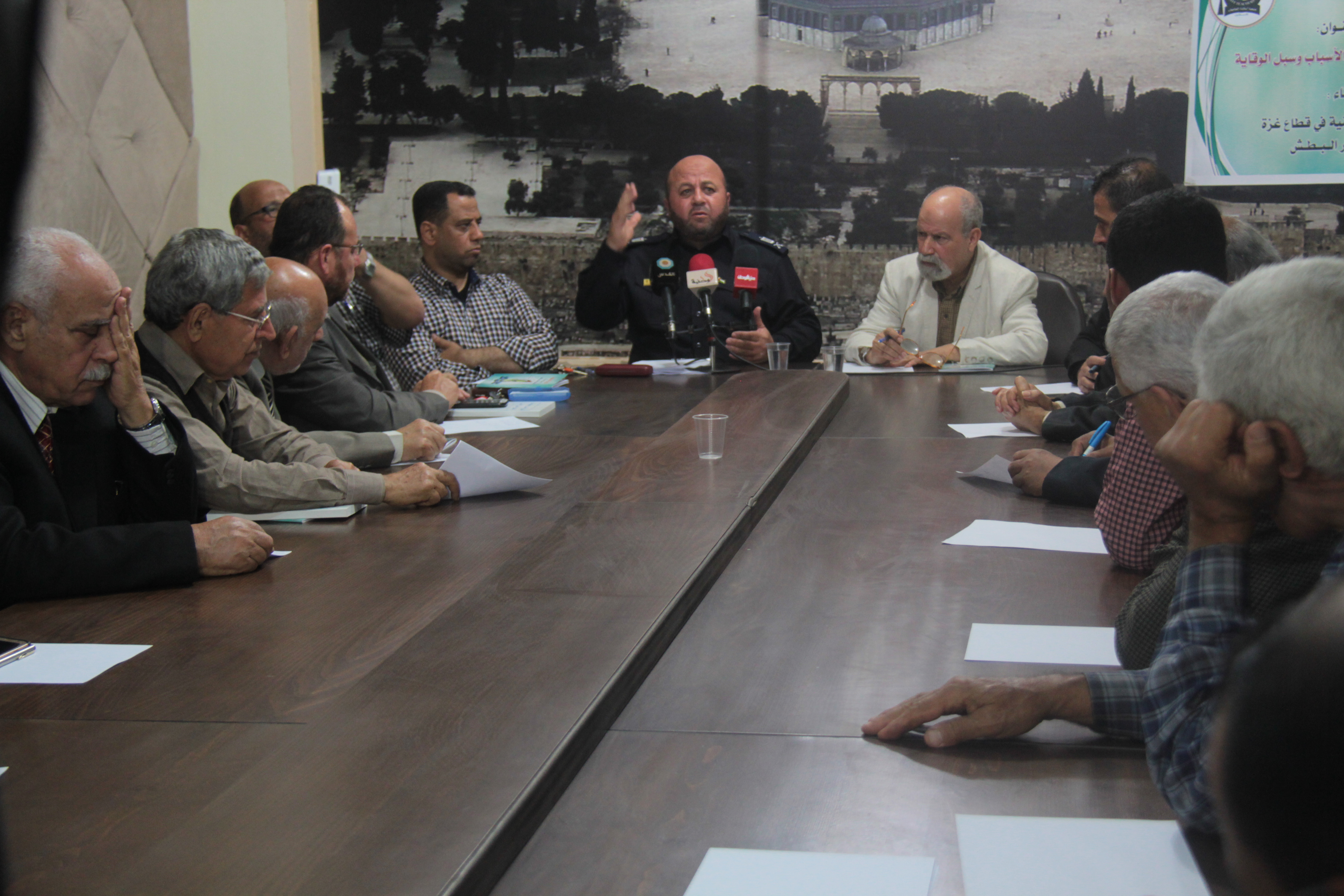 لقاء قائد الشرطة اللواء تيسير البطش مع جمعية أساتذة الجامعات