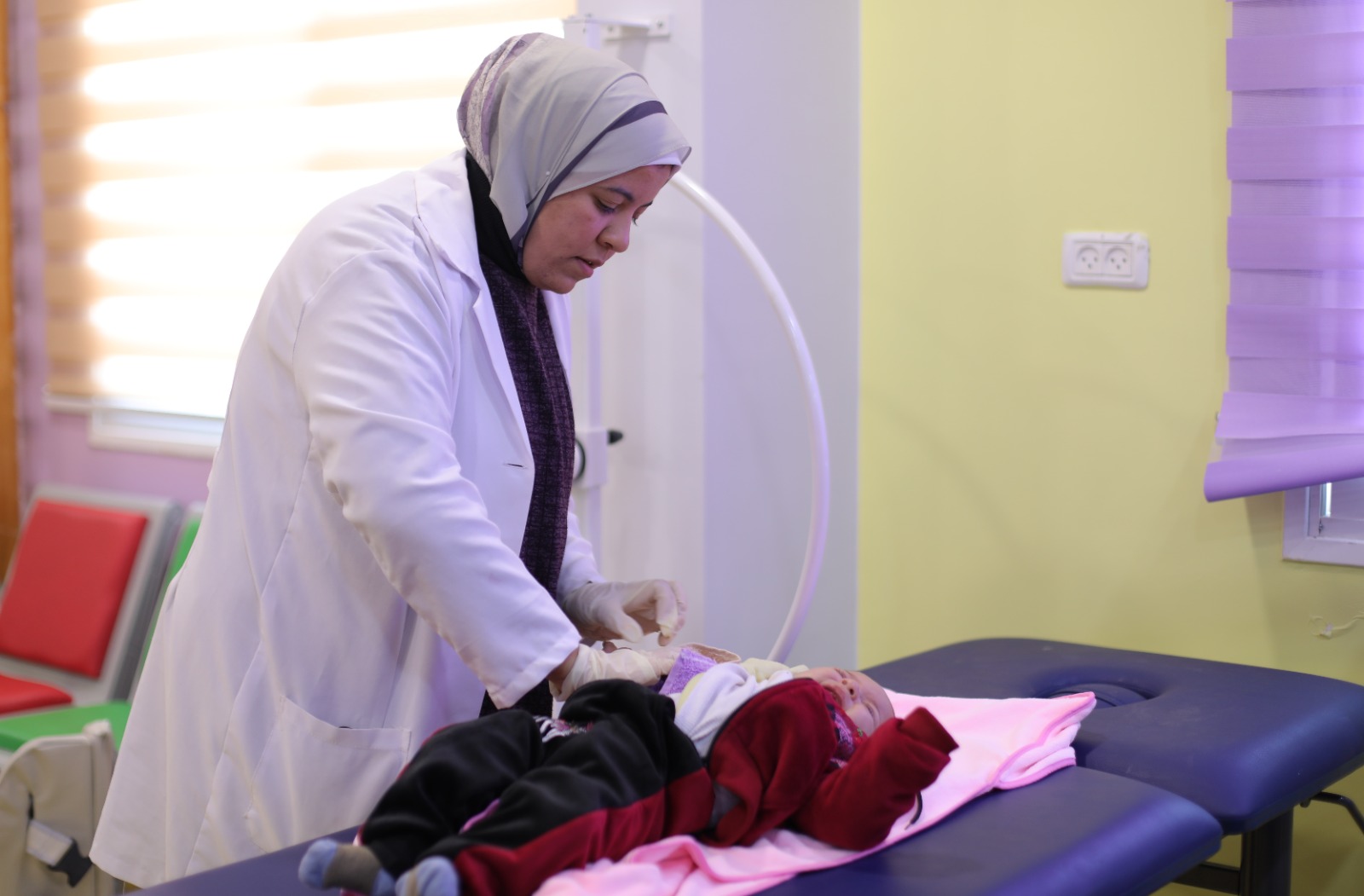 "العلاج الطبيعي" بمستشفى كمال عدوان .. خدمة نوعية ورعاية مُتكاملة