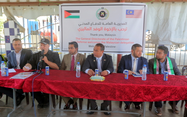 الداخلية تستقبل وفداً ماليزياً