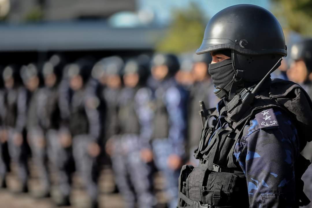 الشرطة تنظم طابور أركان لقواتها في ذكرى "الفرقان"