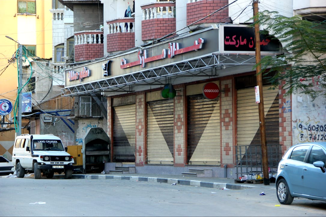 استمرار الإغلاق الكلي للمحال والمنشآت (الجمعة والسبت) للأسبوع السابع