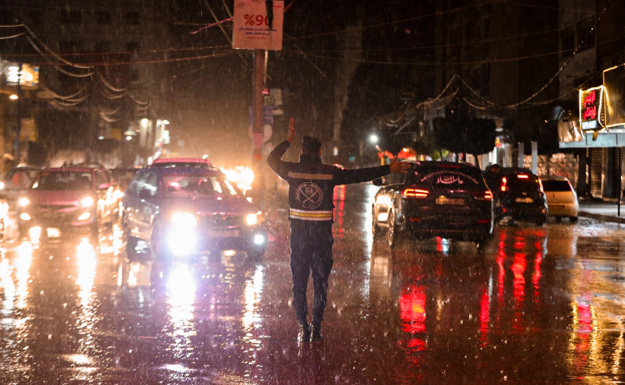 أجهزة "الداخلية في خدمة المواطنين خلال المنخفض الجوي 26-27 يناير 2022