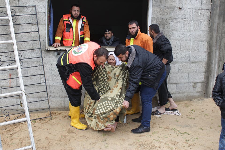 عمل أجهزة الداخلية المختصة خلال المنخفض 