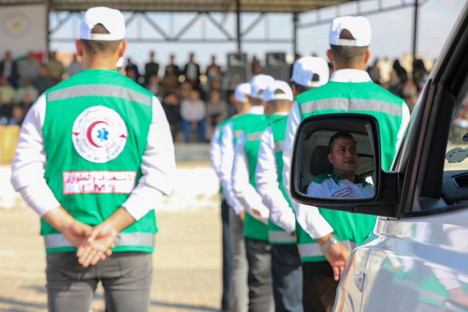 الخدمات الطبية تُخرِّج دورة "مسعف وضابـط إسعاف" الثالثة عشر