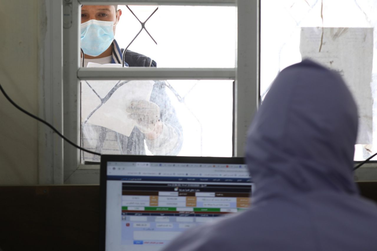 إجراءات الوقاية والسلامة في المعابر التجارية