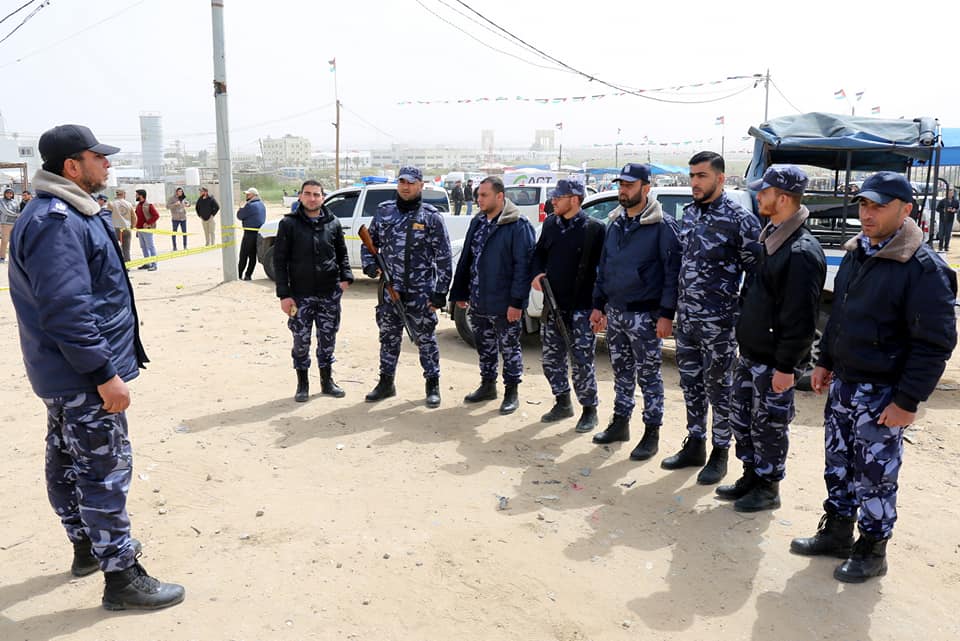 أجهزة الداخلية تُساند جماهير شعبنا المشاركة في مليونية الأرض والعودة