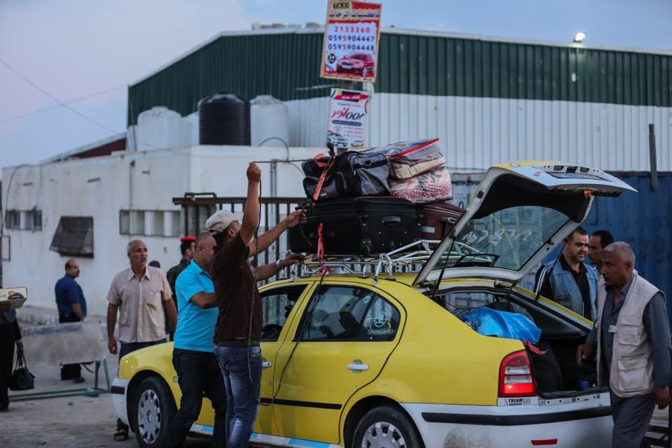 مغادرة حجاج المكرمة السعودية والحالات الإنسانية عبر معبر رفح (الأحد 27 أغسطس 2017)