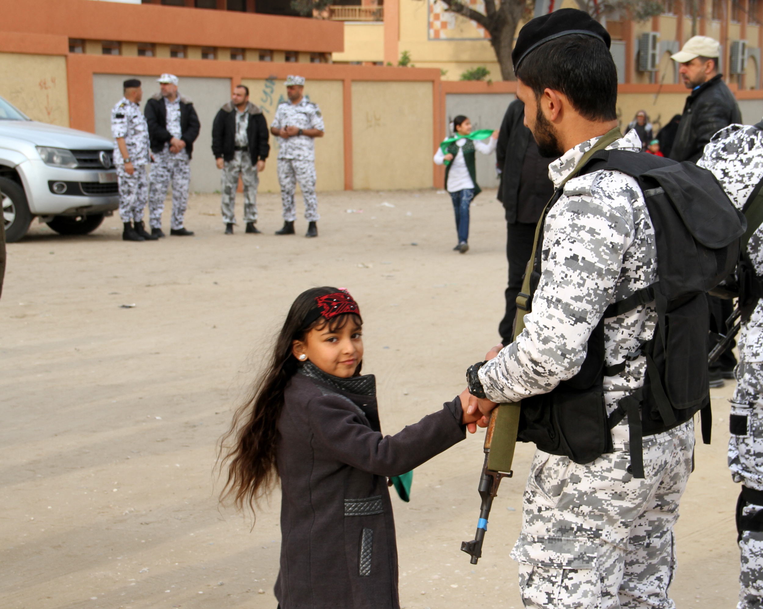 تأمين مهرجان انطلاقة حركة حماس في ساحة الكتيبة بغزة