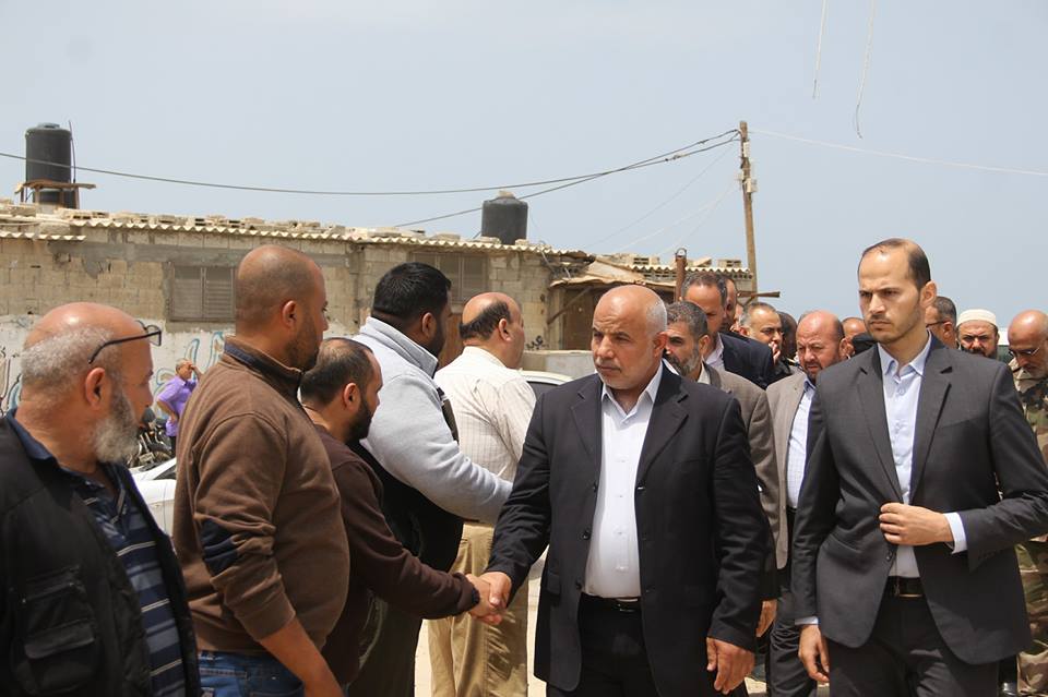 قيادة "الداخلية" تقدم واجب العزاء لذوي شهداء المقاومة بالمحافظة الوسطى