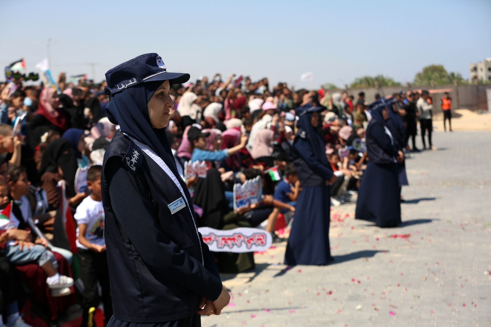 كلية الرباط الجامعية تخرج دفعتي العلوم الشرطية الـ 10 و"البحرية الـ 5"