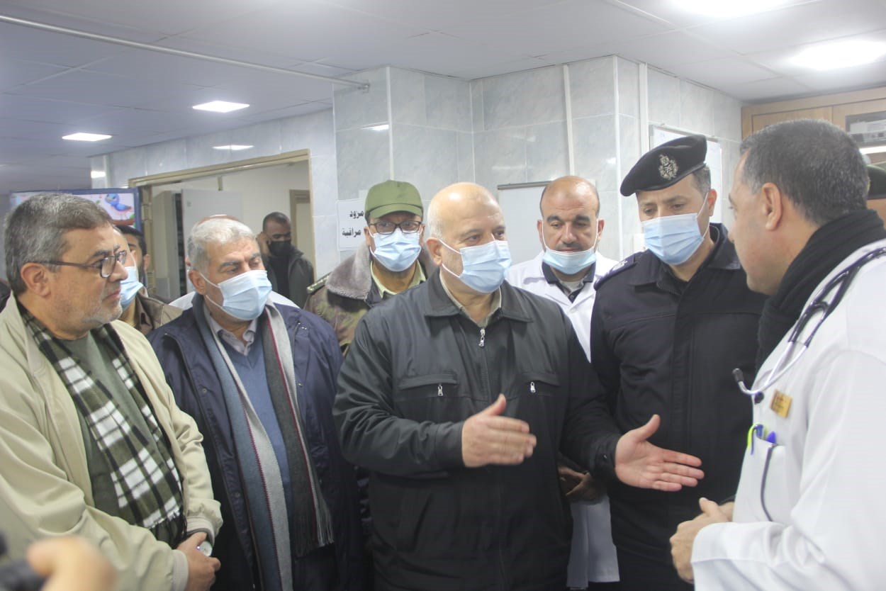 قيادة الداخلية تتفقد مستشفَيي "كمال عدوان" و"الجزائري"