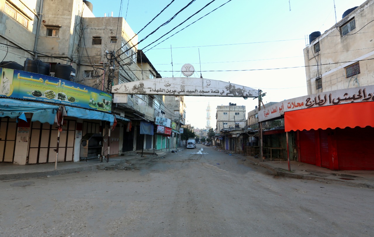 استمرار الإغلاق الكلي للمحال والمنشآت (الجمعة والسبت) للأسبوع السابع