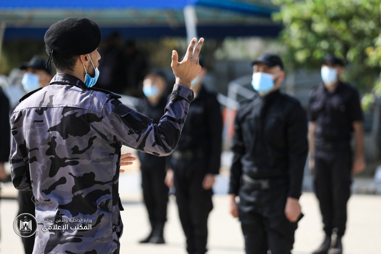 تخريج الدفعة الثانية من العناصر المستجدين على بند التشغيل المؤقت