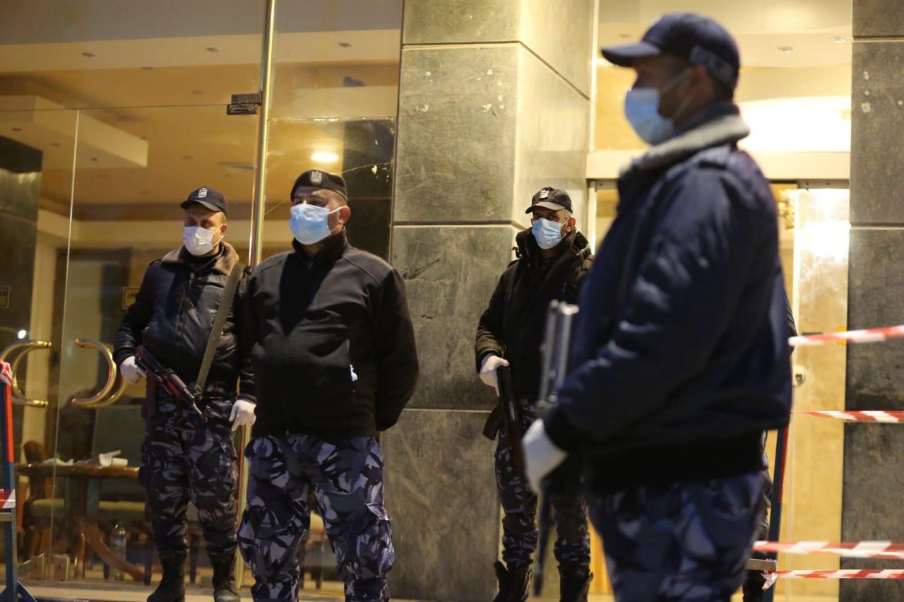 تأمين أجهزة وزارة الداخلية لمركز الحجر الصحي في فندق الكومودور بمدينة غزة