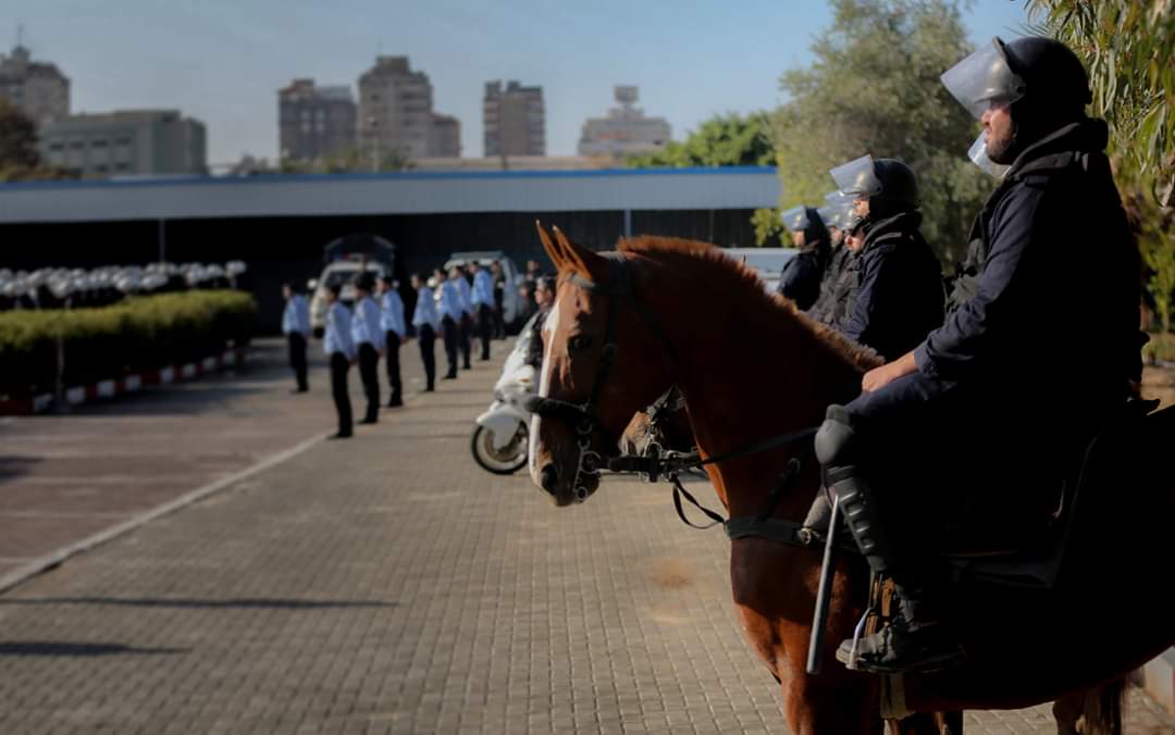 الشرطة تنظم طابور أركان لقواتها في ذكرى "الفرقان"