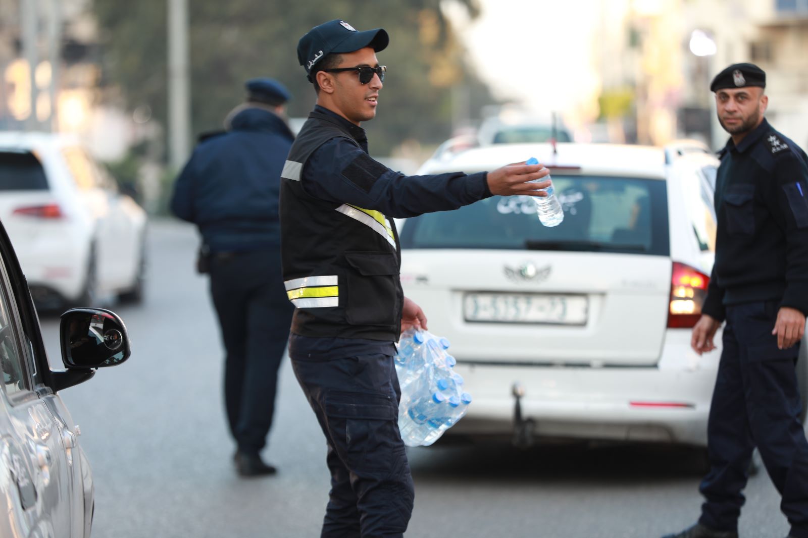 انتشار شرطة المرور والنجدة في ساعات ما قبل الإفطار