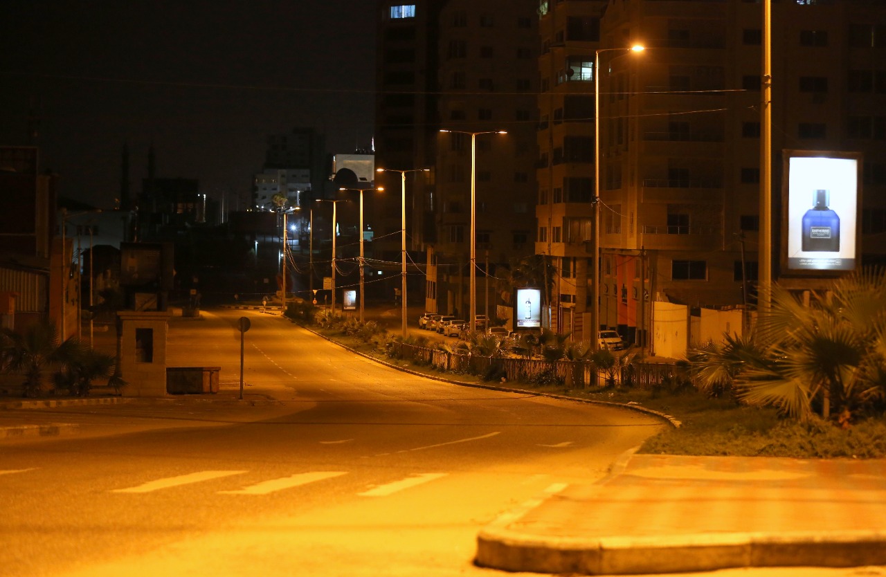 سريان الإغلاق الشامل وحظر التجوال في قطاع غزة  