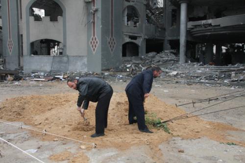 وزارة الداخلية تفتتح مكتب وزير الداخلية على انقاض 