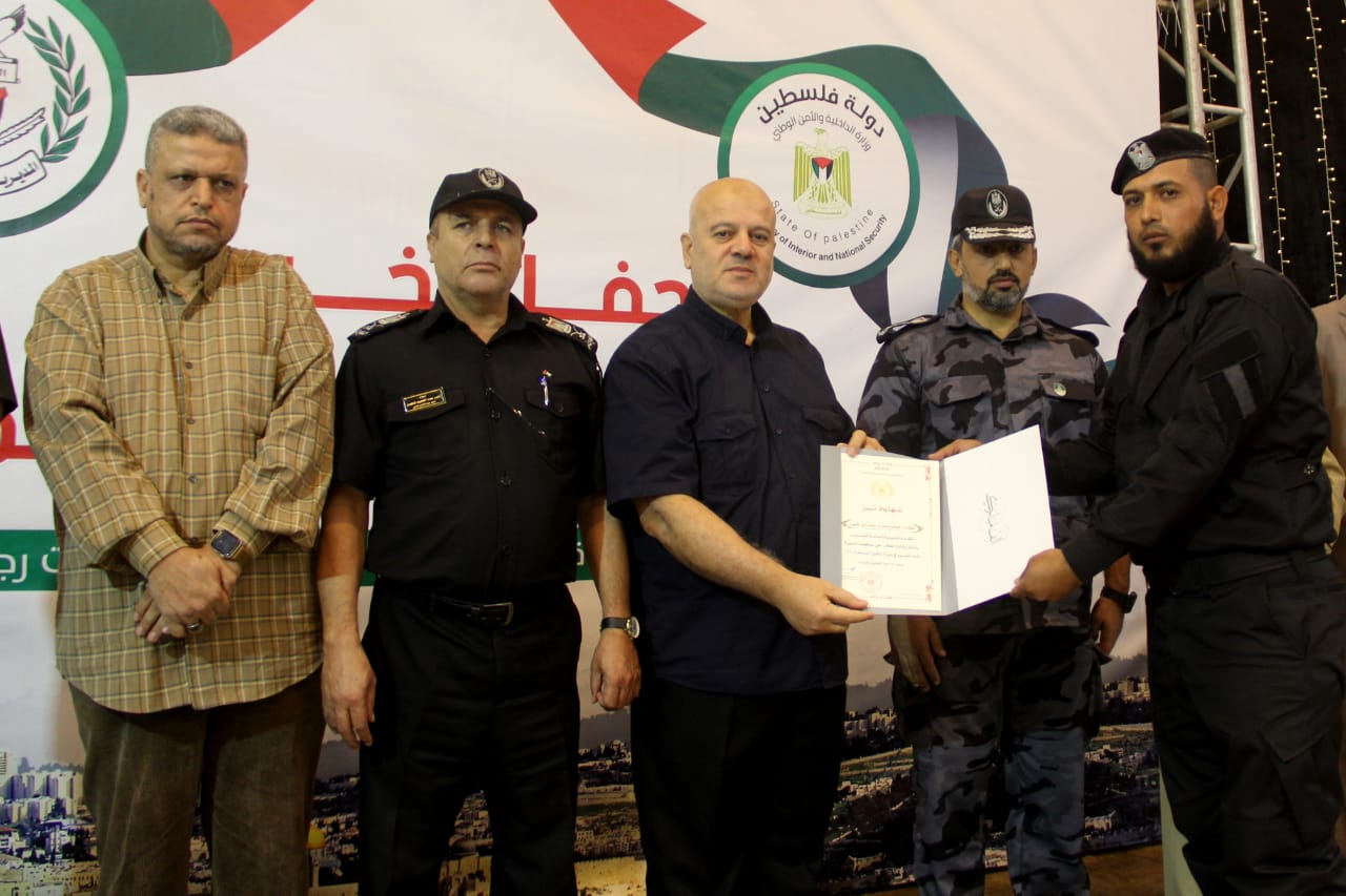 تخريج عدد من دورات "برنامج التدريب الحتمي" بالمديرية العامة للتدريب