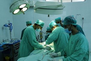 بدء العمل في قسم جراحة الأطفال في المستشفى الجزائري