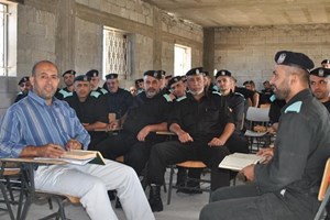 افتتاح 7 دورات تلاوة للشرطة بغزة